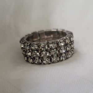 Vintage Rhinestone Silver Toned Stretch Ring One Size Fits Most